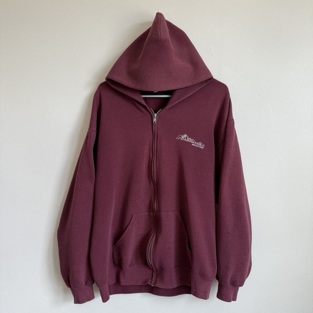 Vintage 00’s Mountain View Industries Boxy Men’s Hoodie